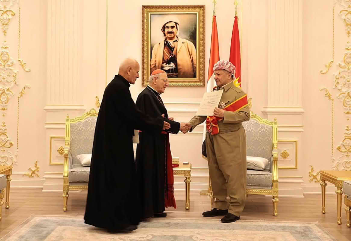 Farhad Atroushi’den Mesud Barzani’ye “gurur ve şerefle” Vatikan tebriki